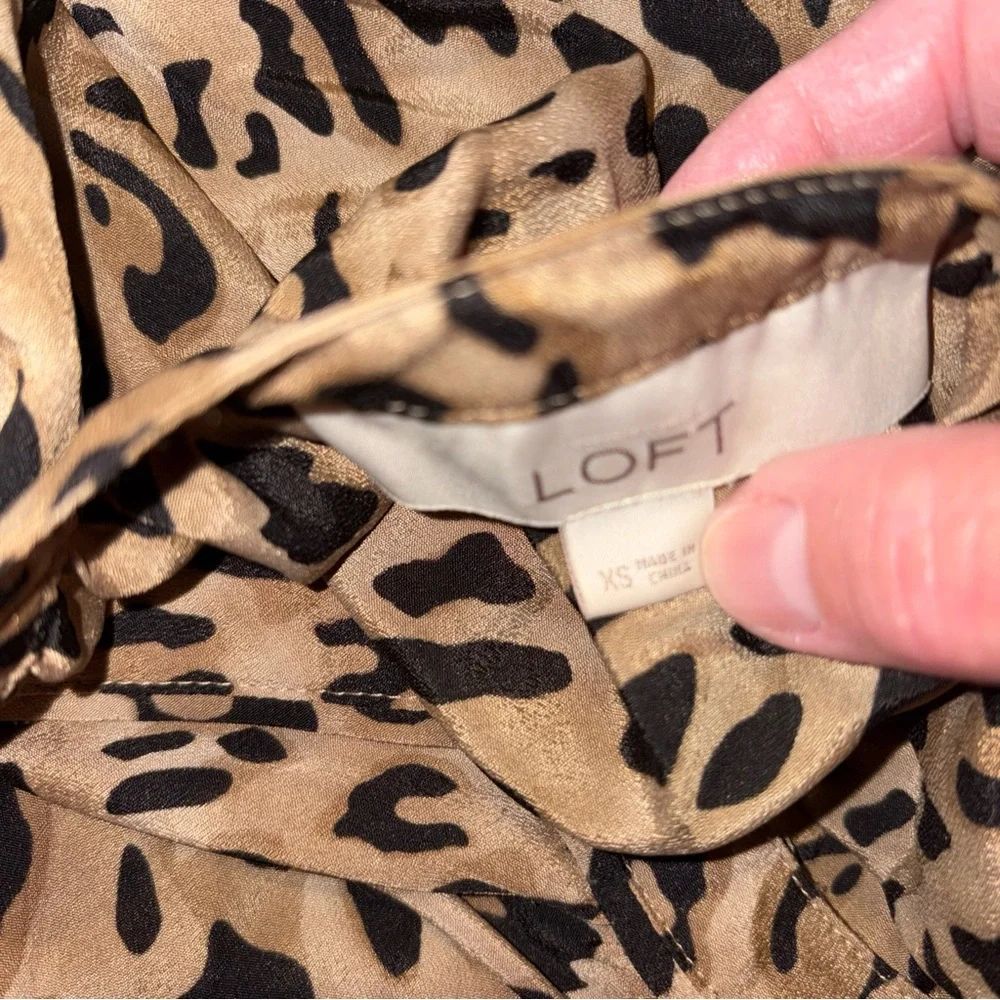LOFT Leopard-Print Scoop Neck Blouse in Tan and Black - Picture 4 of 6